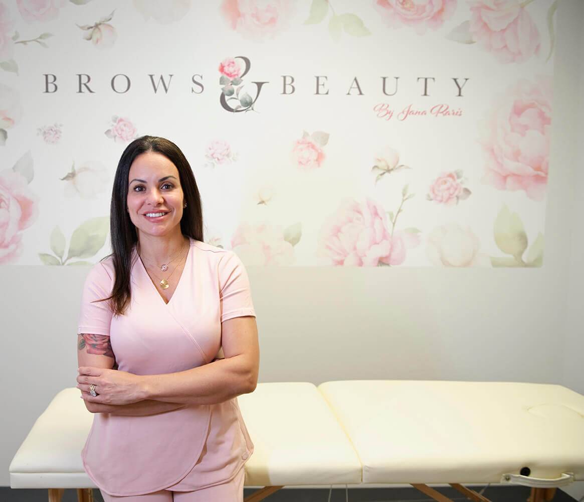 Why People Choose Jana for Microblading, Permanent Eyeliner, and Lip Blushing